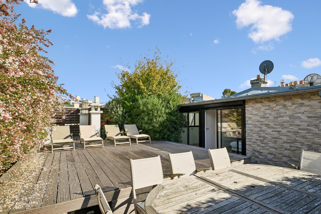 Apartment in Bois de Boulogne, Paris 16e Arrondissement, Paris 2 - 19099632