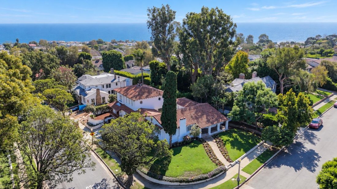 House in Los Angeles, California, United States 1 - 19099486