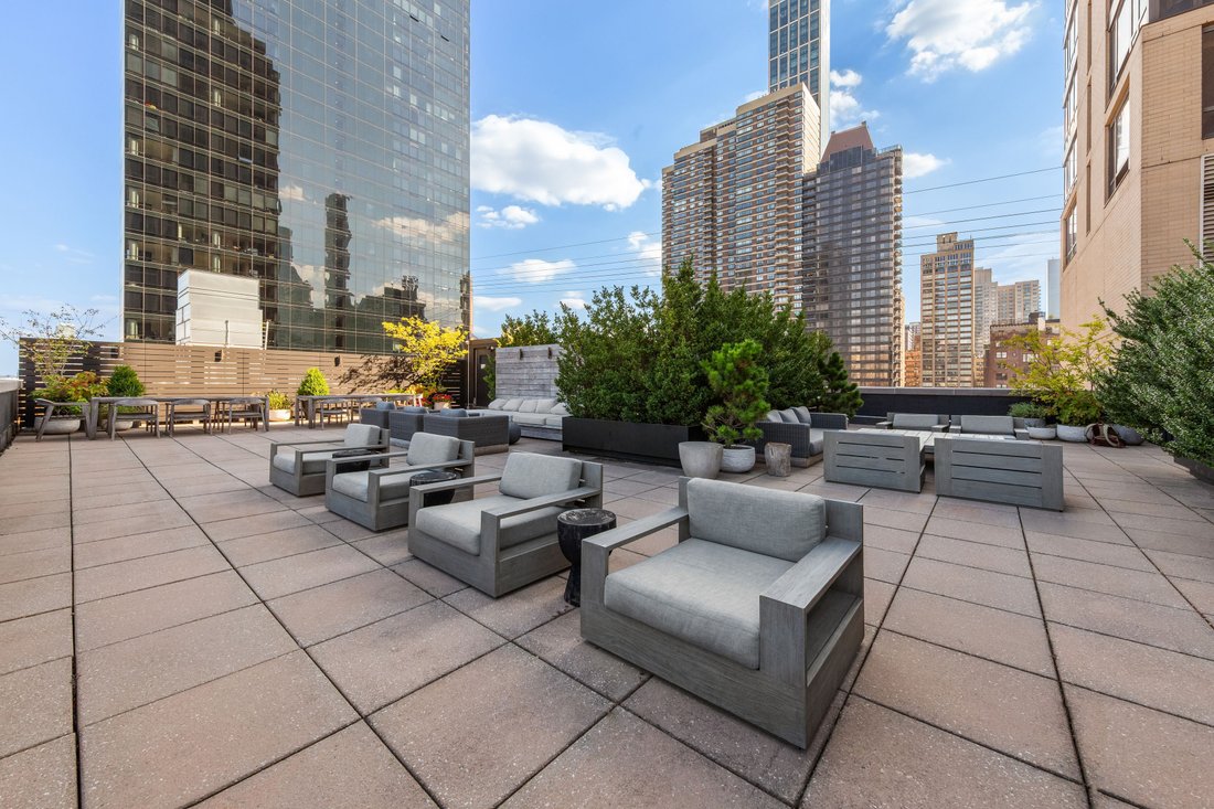Condo in New York, New York, United States 5 - 19099666