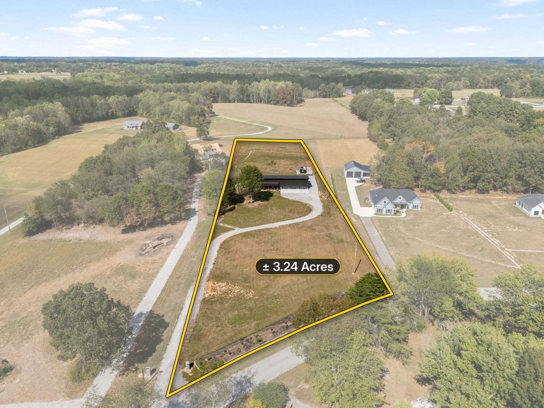 House in Tullahoma, Tennessee, United States 3 - 19099326