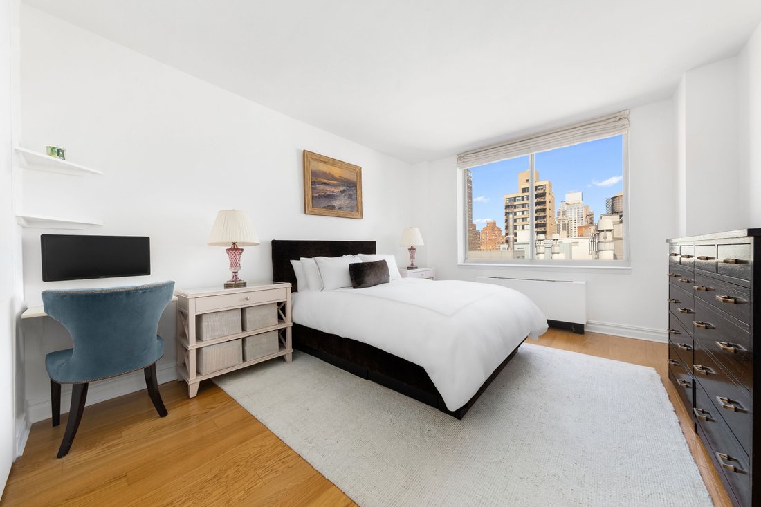 Condo in New York, New York, United States 3 - 19099666