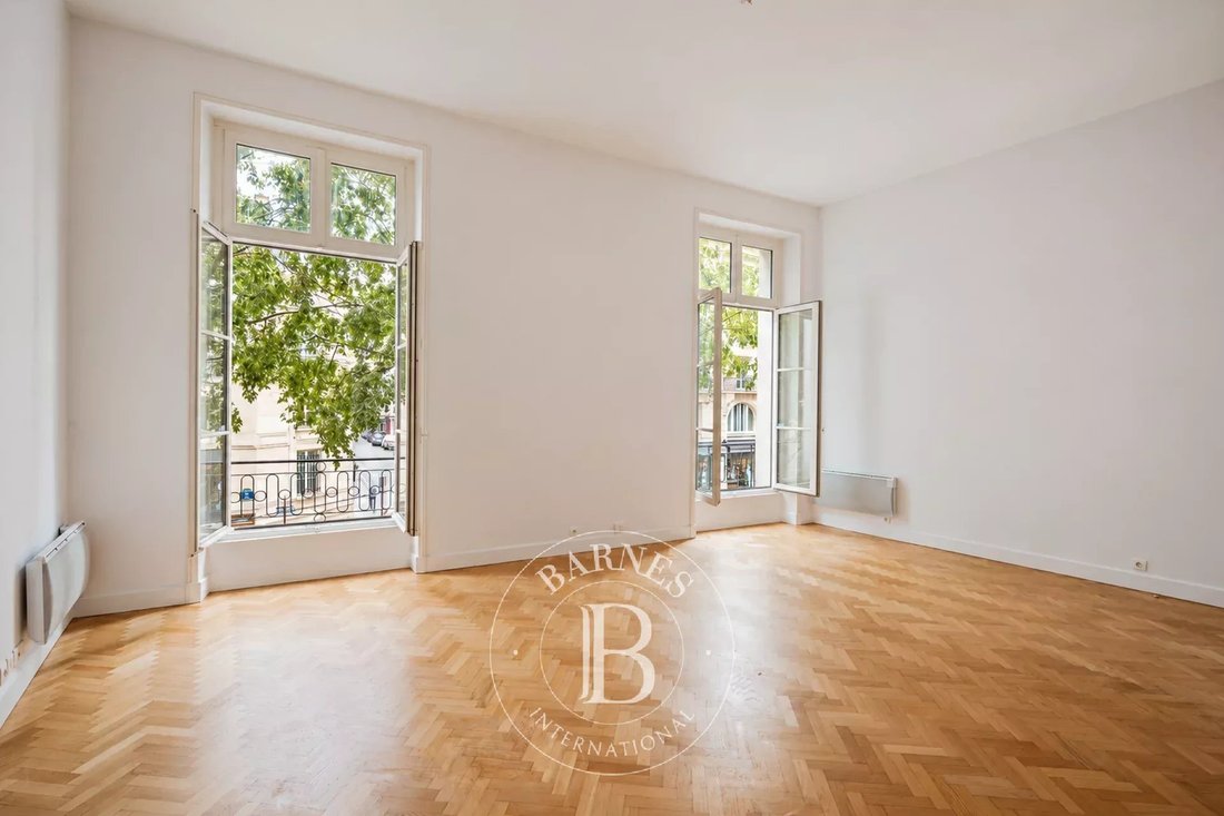 Apartment in Enfants Rouges, Paris 3e Arrondissement, Paris 1 - 19099603