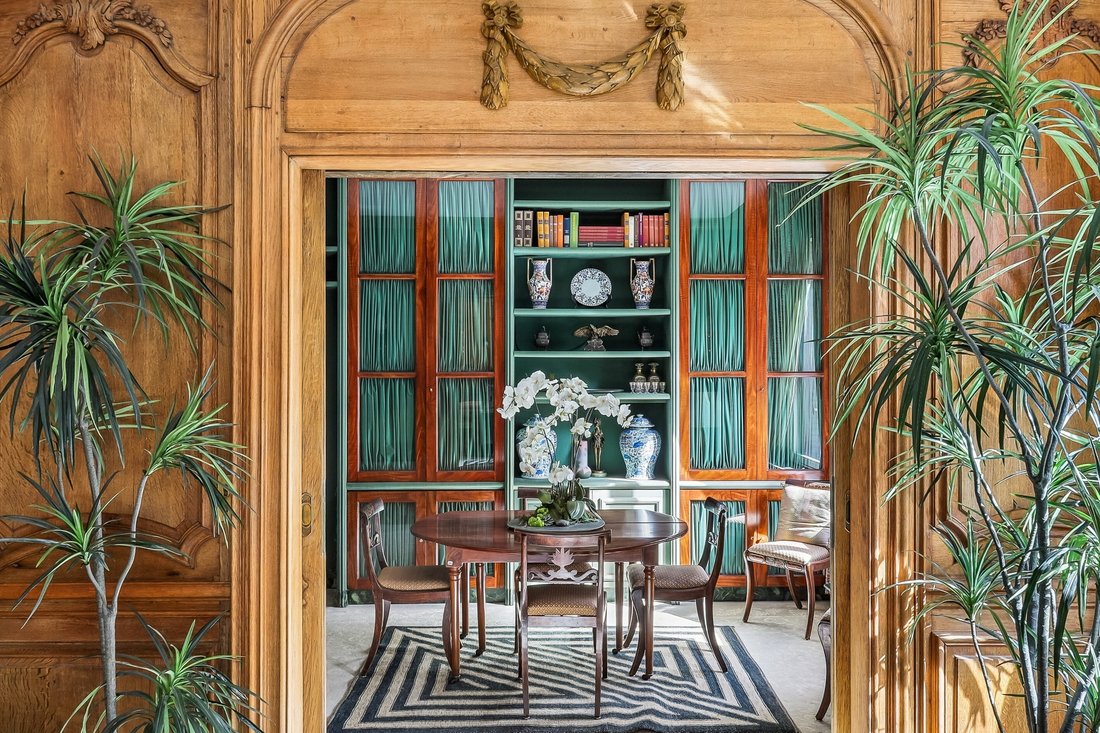 Apartment in Bois de Boulogne, Paris 16e Arrondissement, Paris 2 - 19099710