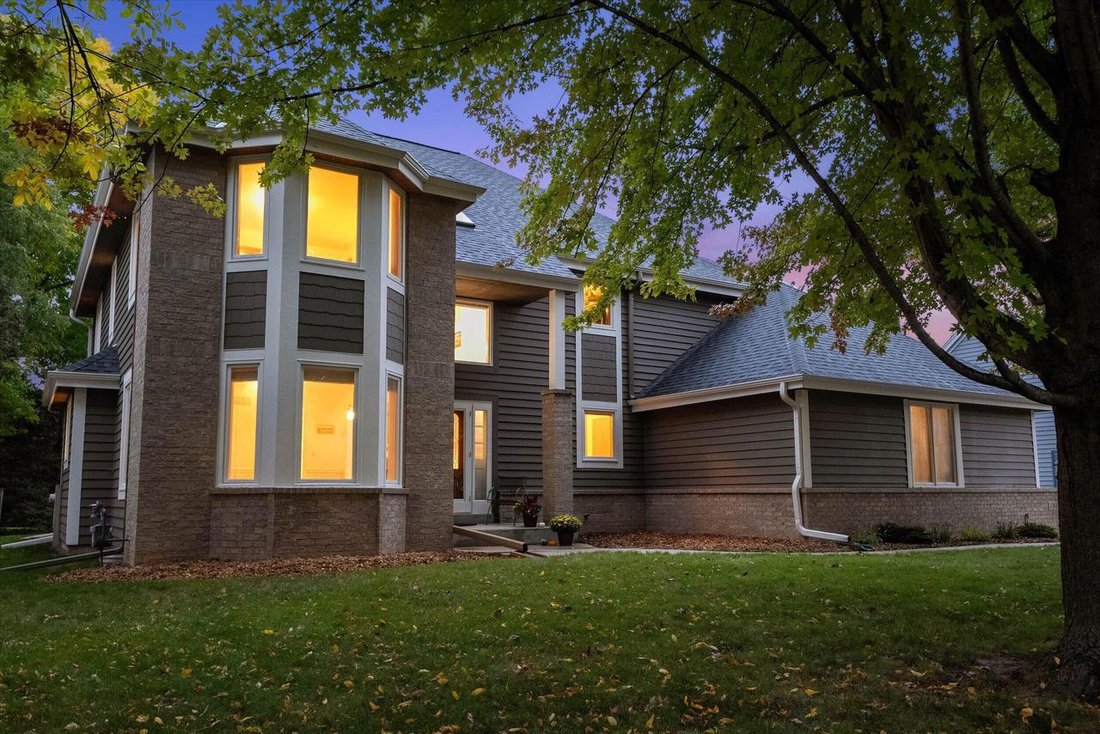 Casa a Grafton, Wisconsin, Stati Uniti 1 - 19099278