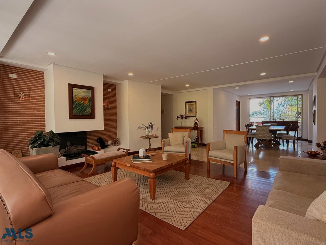 Apartamento en Medellín, Titiribí, Colombia 4 - 19099763