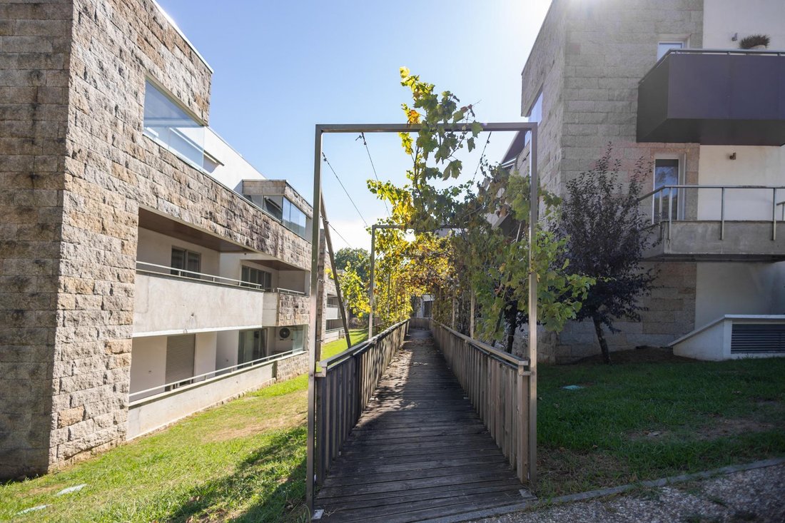 Appartement à Oliveira do Douro, District de Porto, Portugal 3 - 19099689