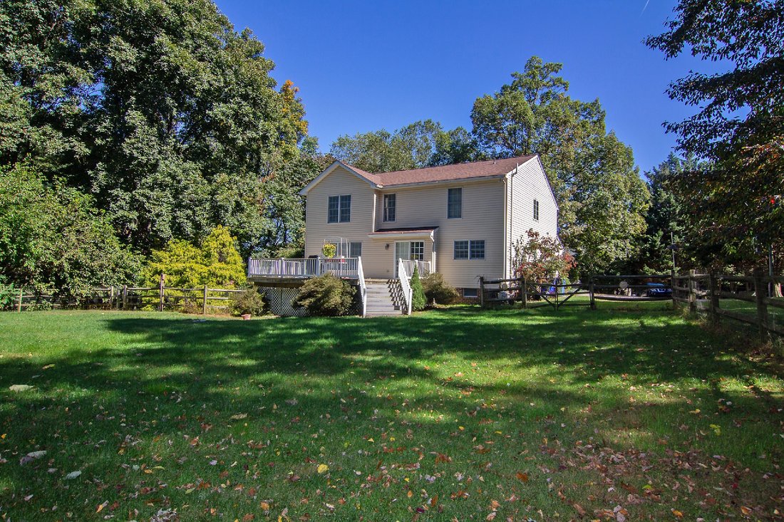 House in New Freedom, Pennsylvania, United States 2 - 19099140