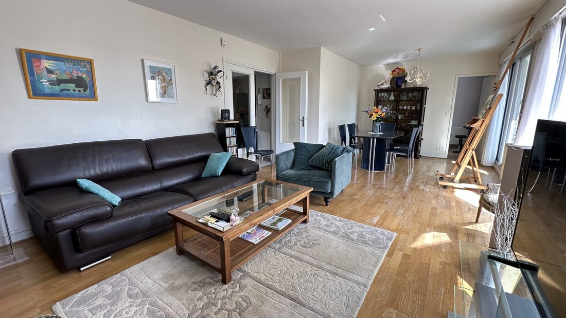 Apartamento en Meseta Norte, Suresnes, Francia 1 - 19099056