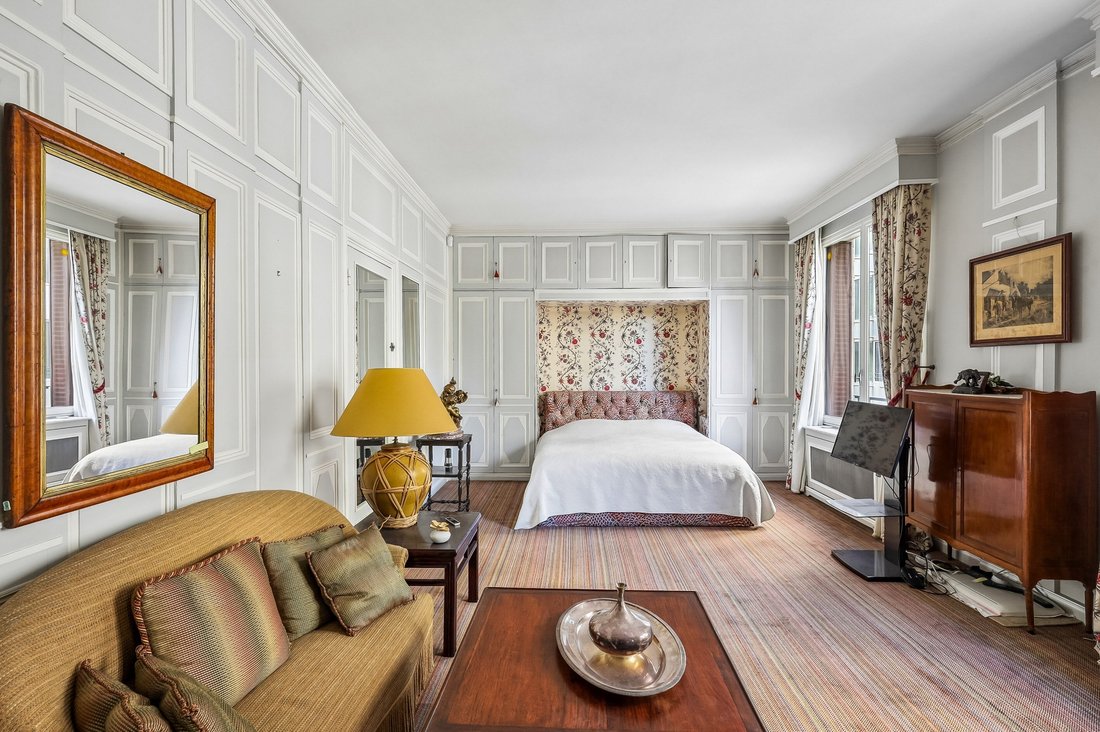 Apartment in Bois de Boulogne, Paris 16e Arrondissement, Paris 5 - 19099710