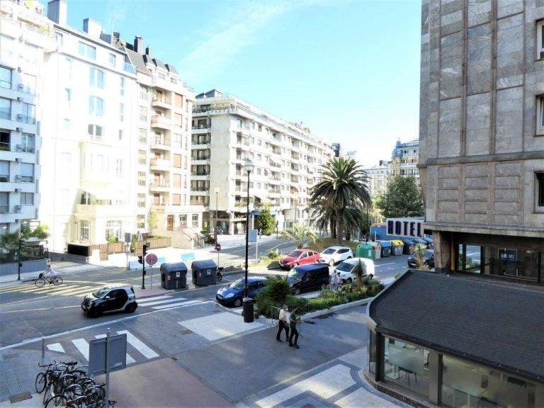 Wohnung in Centro, Donostia-San Sebastián, Spanien 2 - 19099189