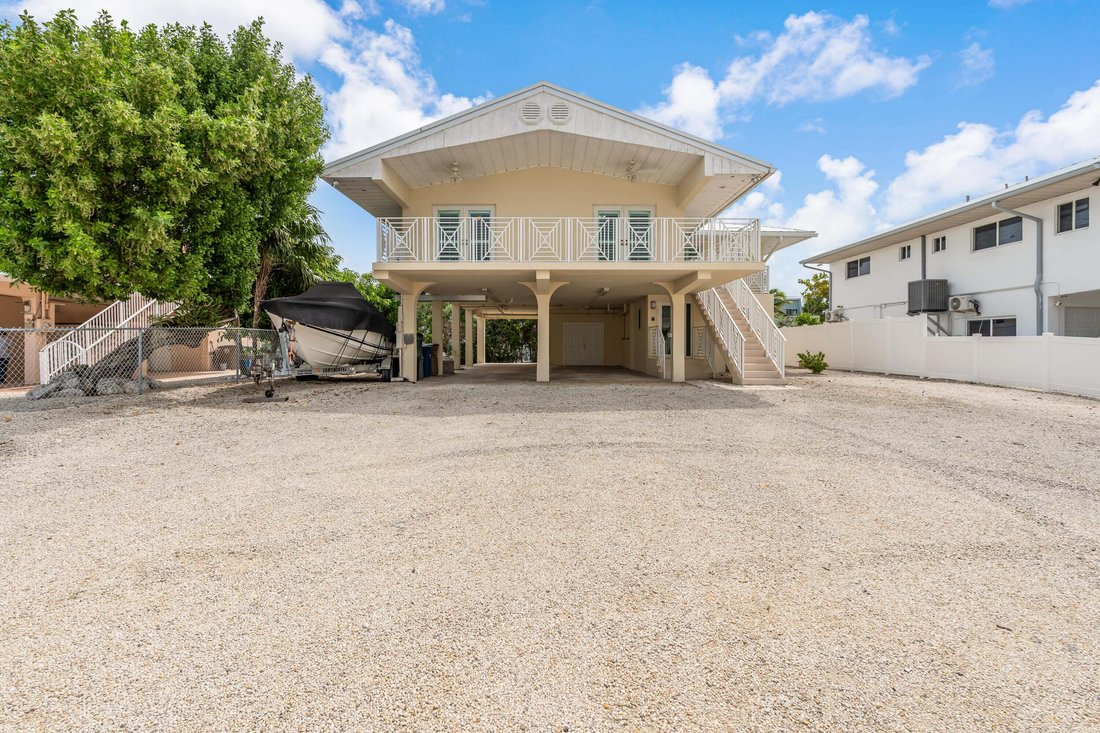 Maison à Key Colony Beach, Floride, États-Unis 2 - 19099160