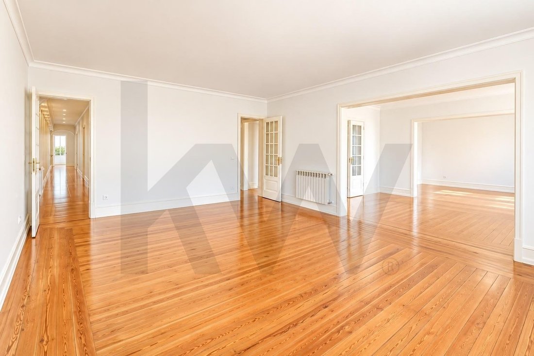 Apartment in Avenidas Novas, Lisbon, Portugal 3 - 19099358