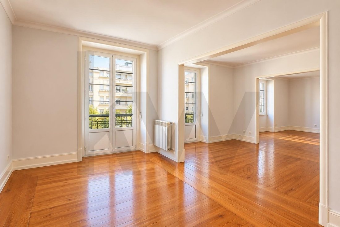 Apartment in Avenidas Novas, Lisbon, Portugal 5 - 19099358