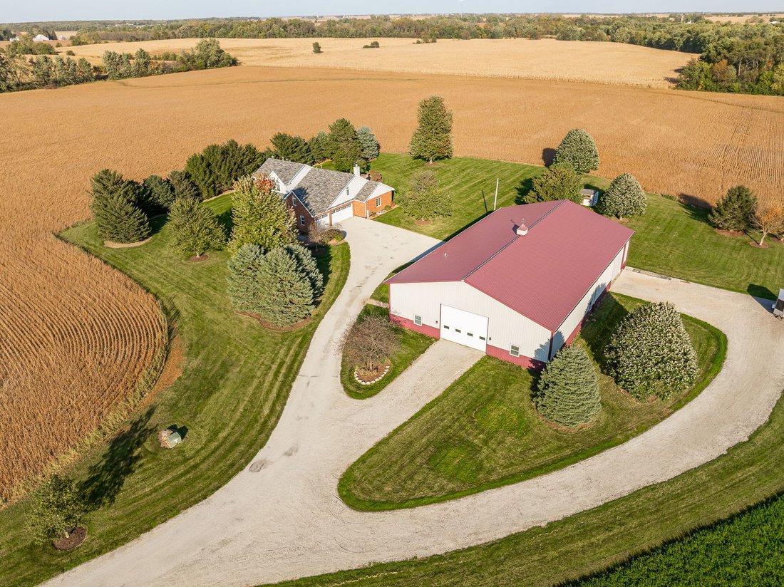 House in Peotone, Illinois, United States 2 - 19099609