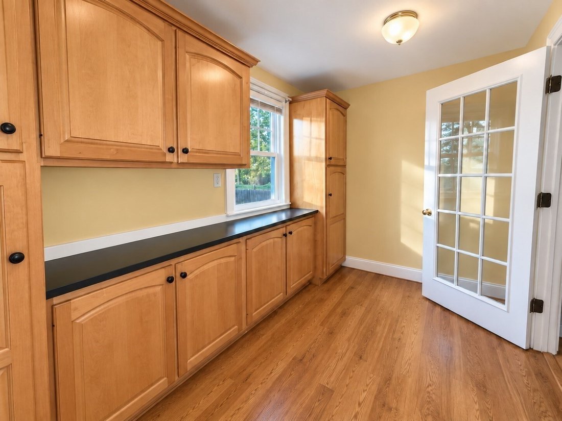 House in Norwood, Massachusetts, United States 4 - 19099735