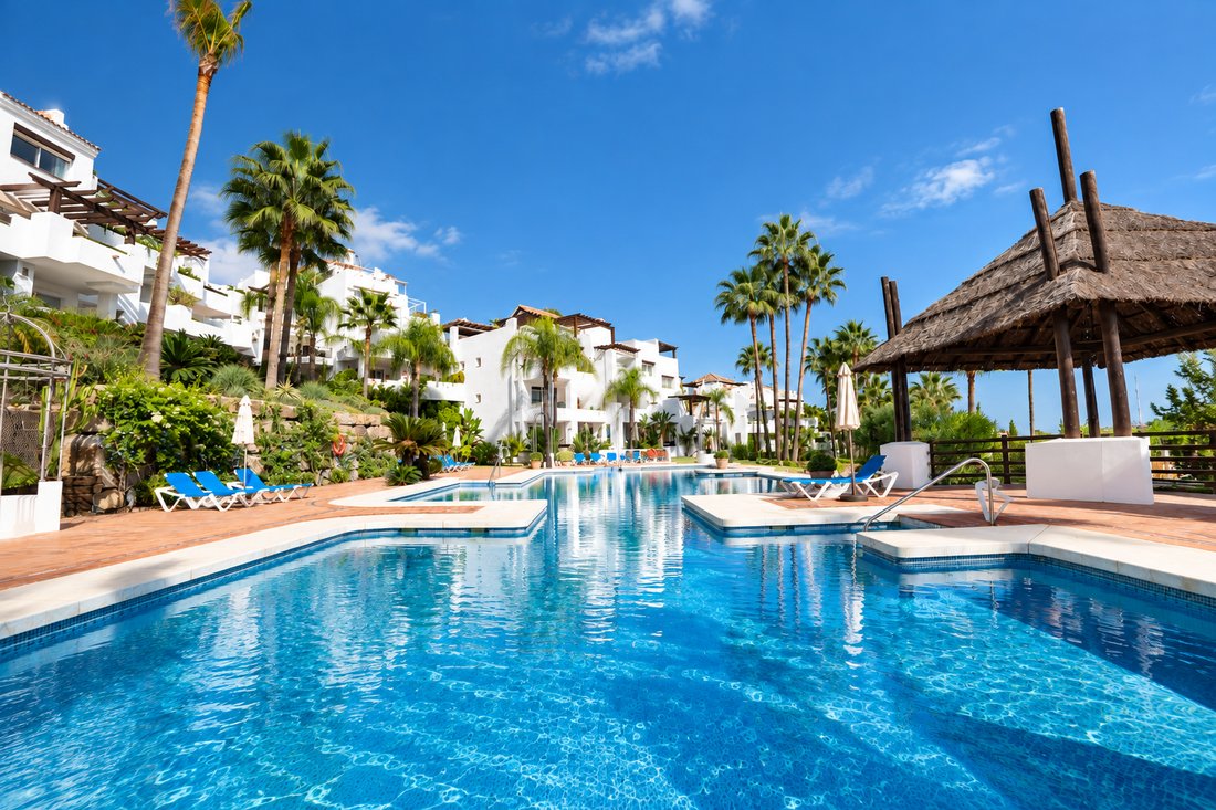 Wohnung in Nueva Andalucía, Marbella, Spanien 2 - 19099291