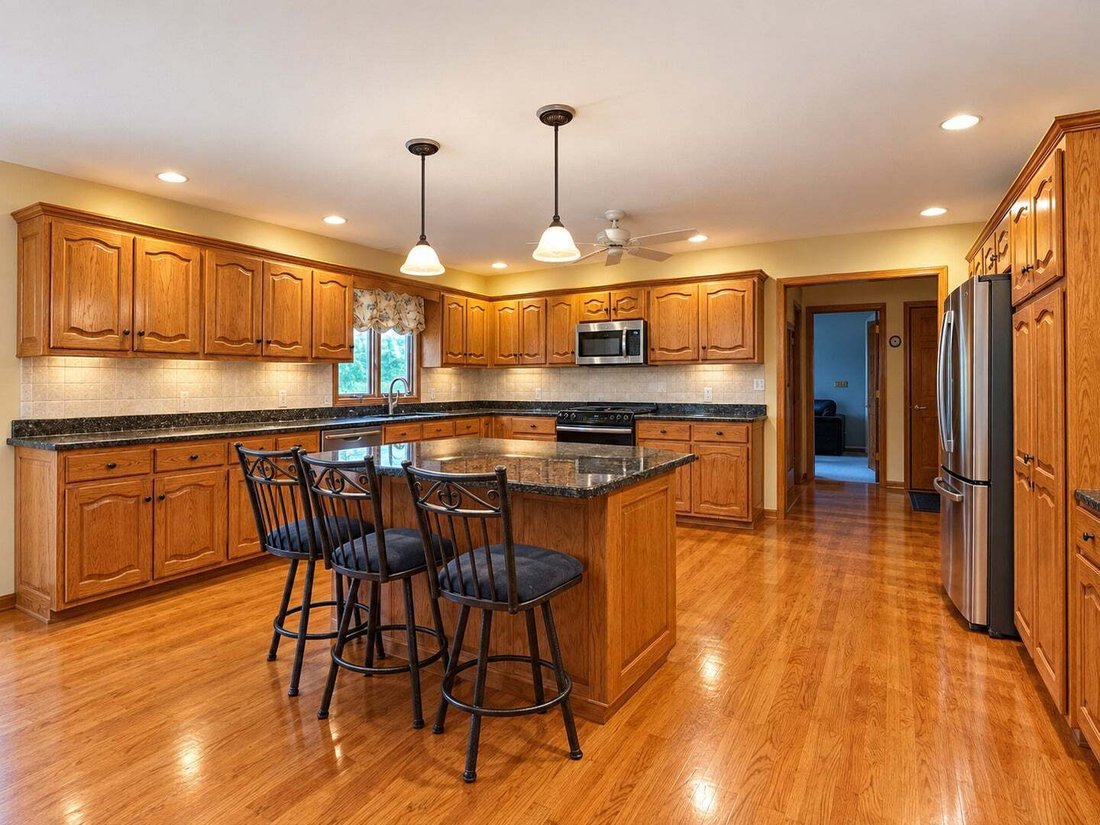 House in Mokena, Illinois, United States 2 - 19099618