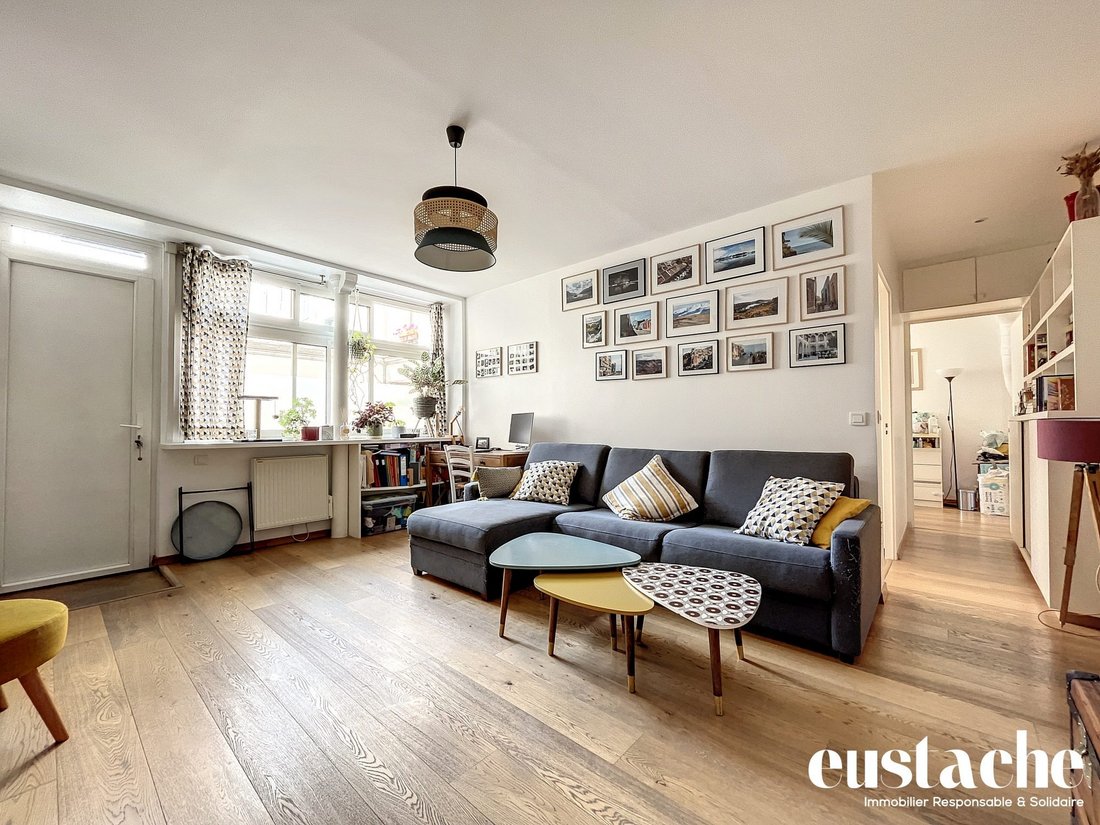 Apartment in Louis Blanc-Aqueduc, Paris 10e Arrondissement, Paris 1 - 19098996