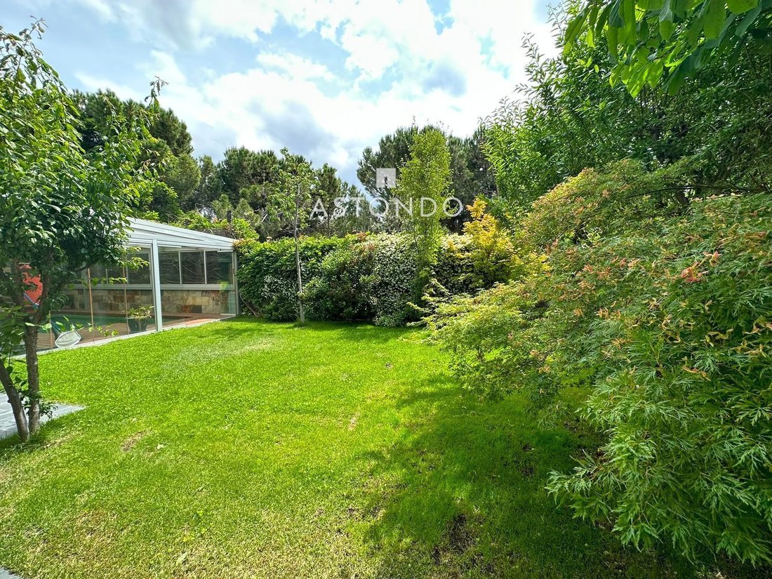 Townhouse en Boadilla del Monte, Comunidad de Madrid, España 3 - 19099765