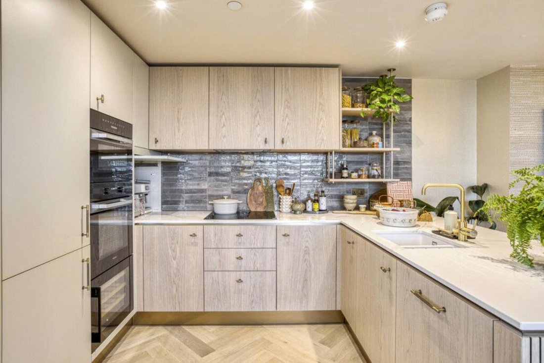 Apartment in Camden Town, Camden, England 3 - 19099409