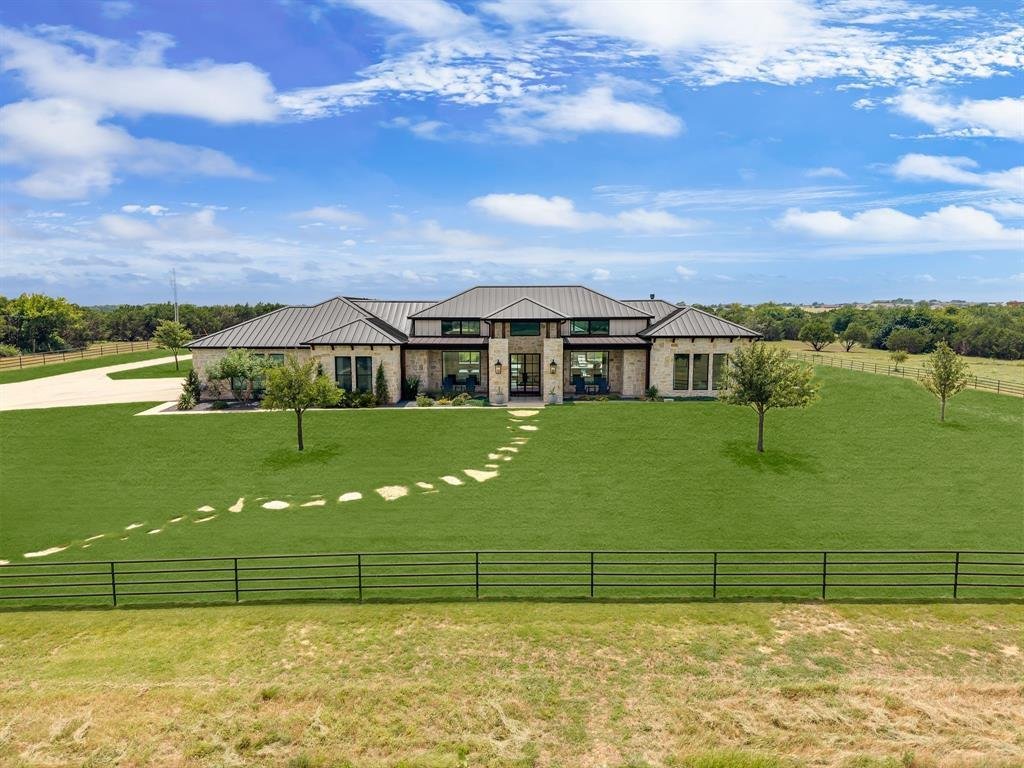 House in Cleburne, Texas, United States 2 - 19099301