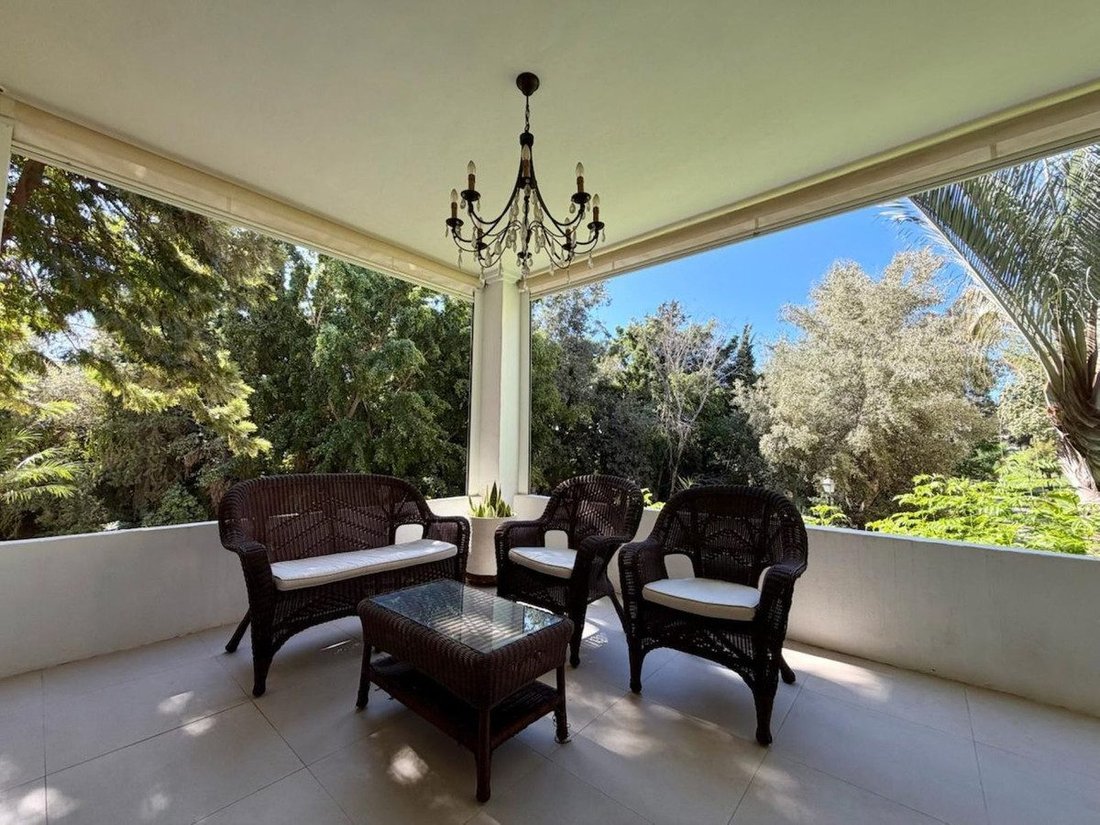 Wohnung in Puerto Banús, Marbella, Spanien 2 - 19099717