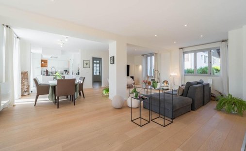 Villa a Sud, Saint-Jorioz, Francia 1
