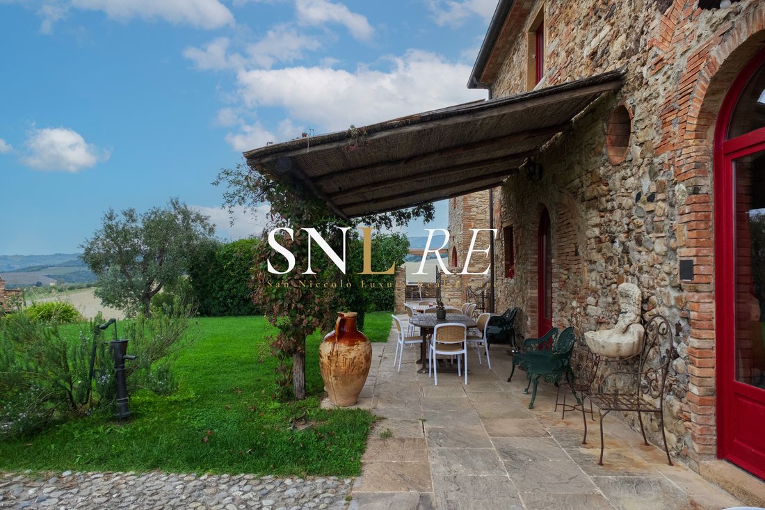 Casa en Montecatini Val di Cecina, Toscana, Italia 5 - 19096395