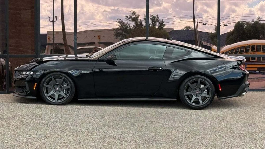 Coupe in Tucson, AZ, United States 4 - 19100084