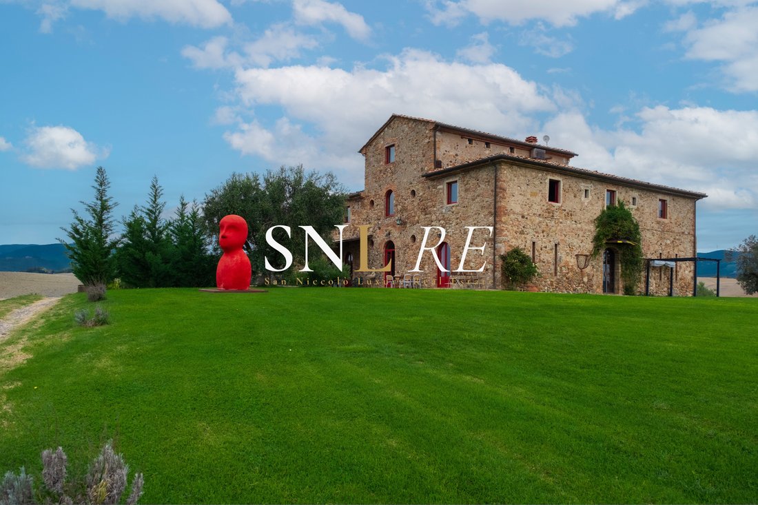 Casa en Montecatini Val di Cecina, Toscana, Italia 1 - 19096395