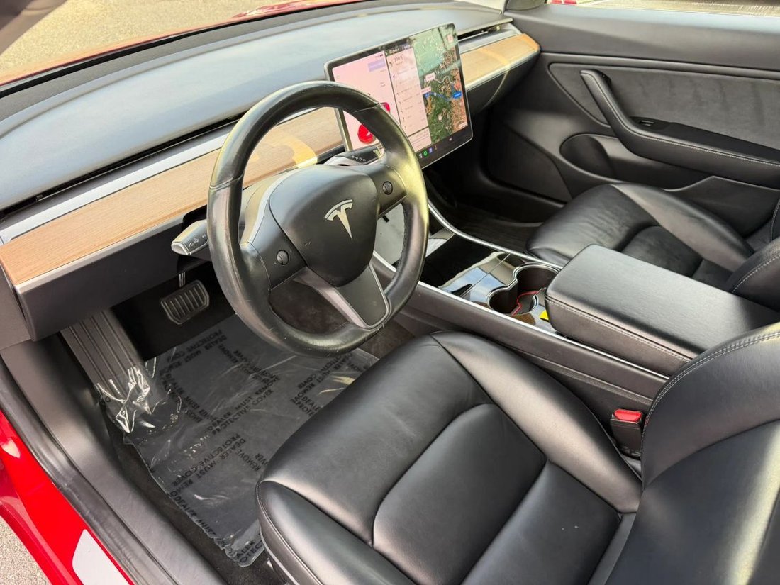 Sedan in Wenatchee, WA, United States 5 - 19100443