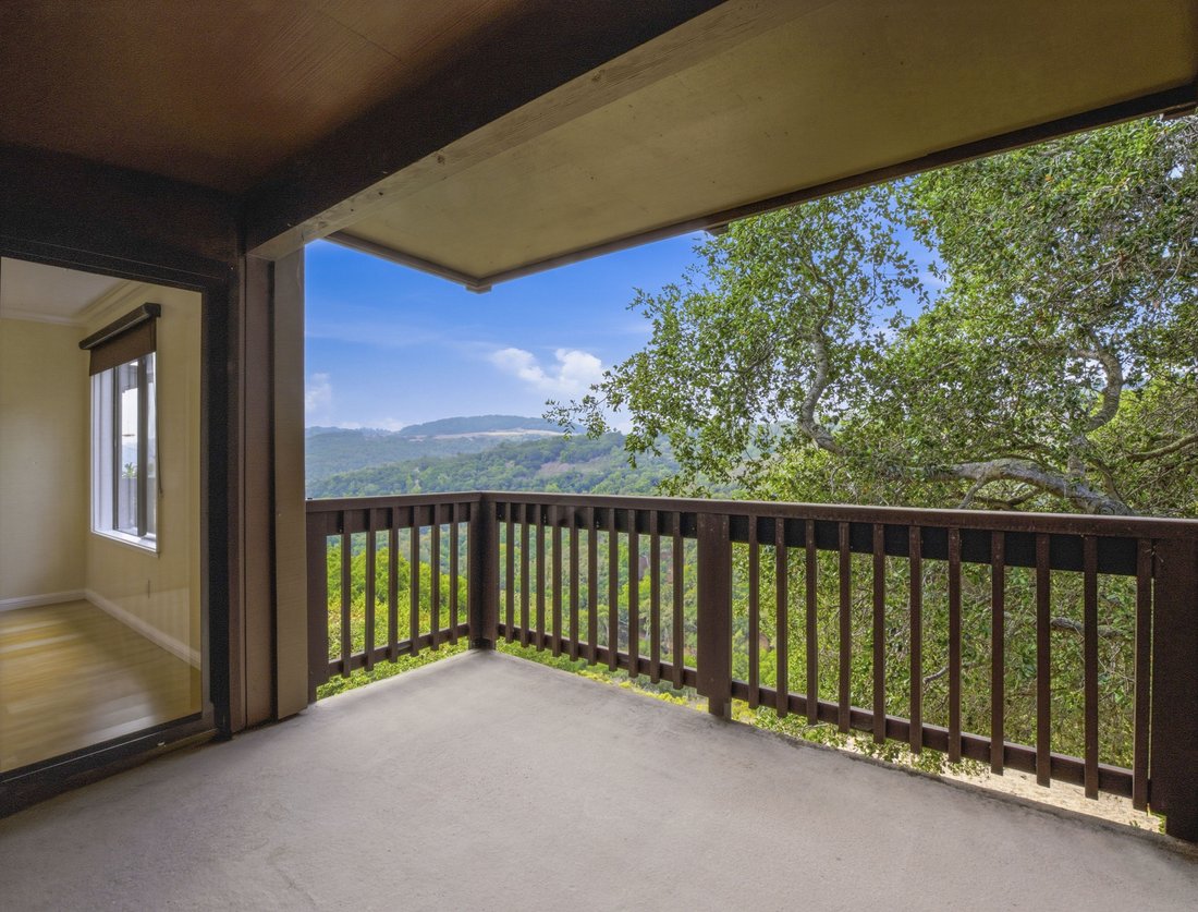 Condo in San Carlos, California, United States 1 - 19100138