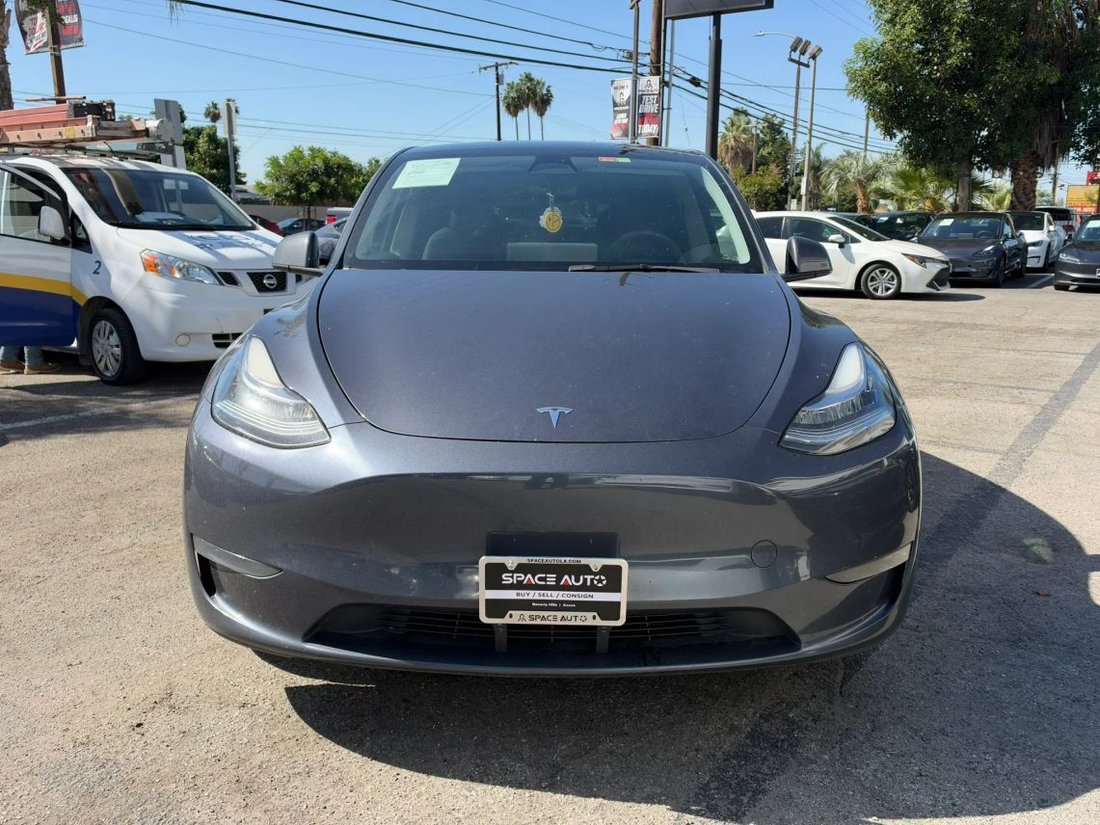 Suv in Azusa, CA, United States 2 - 19100414