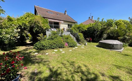 Haus in Andrésy, Île-de-France, Frankreich 1