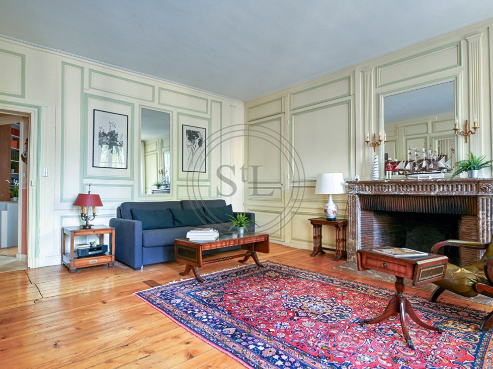 Wohnung in Nationales Schlossgebiet, Versailles, Frankreich 1 - 19099969
