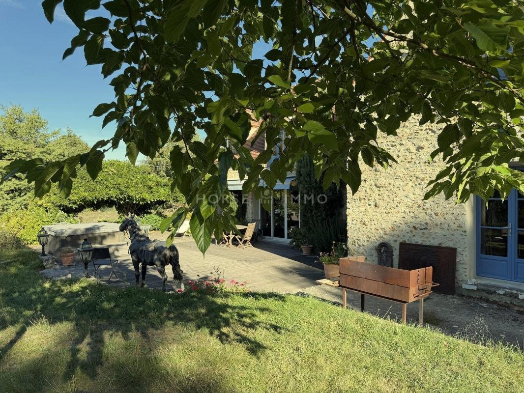 Maison à Montfort-l'Amaury, Île-de-France, France 3 - 19100227