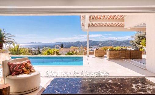 Villa a Nord Est, Bormes-les-Mimosas, Francia 1