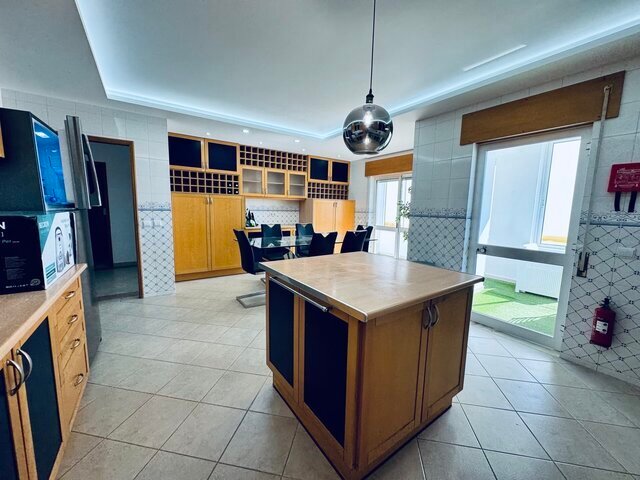 Appartamento a Quarteira, Algarve, Portogallo 5 - 19099779