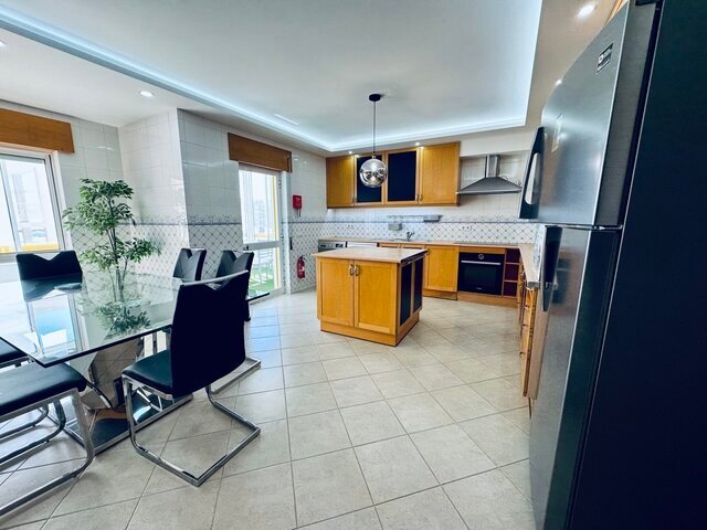 Appartamento a Quarteira, Algarve, Portogallo 4 - 19099779