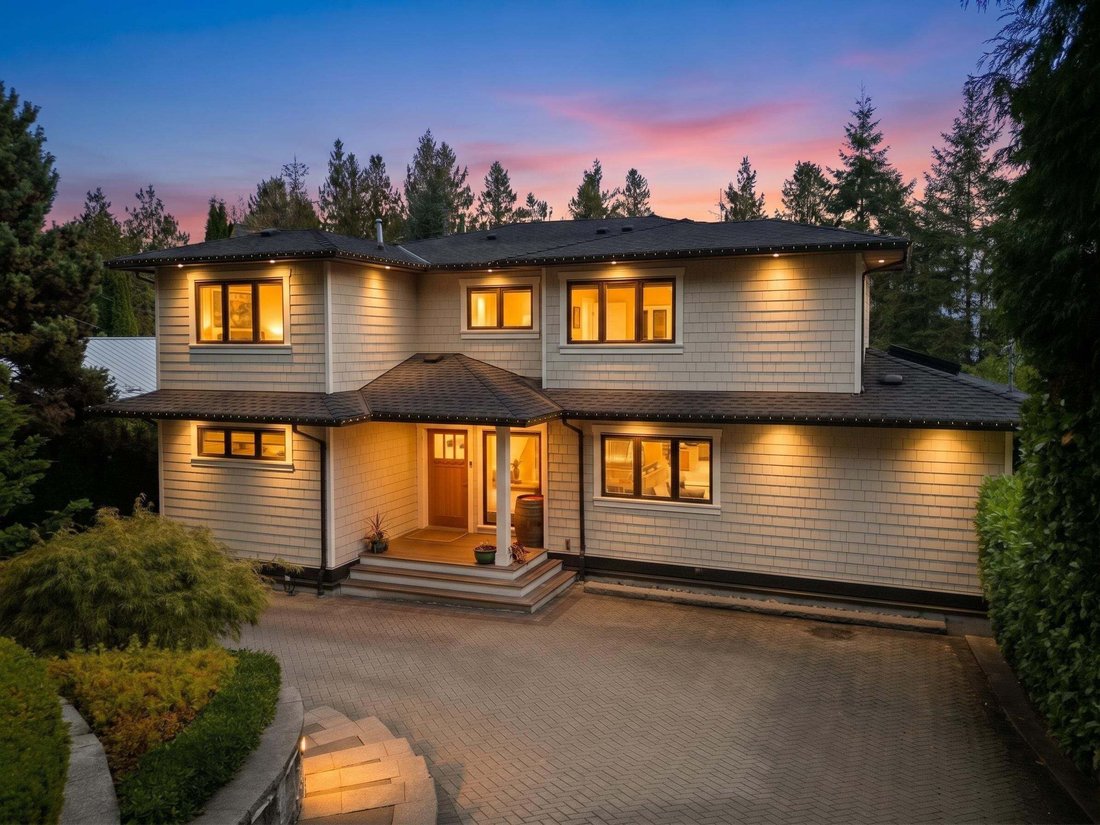 Casa a Nord Vancouver, Columbia Britannica, Canada 1 - 19100005