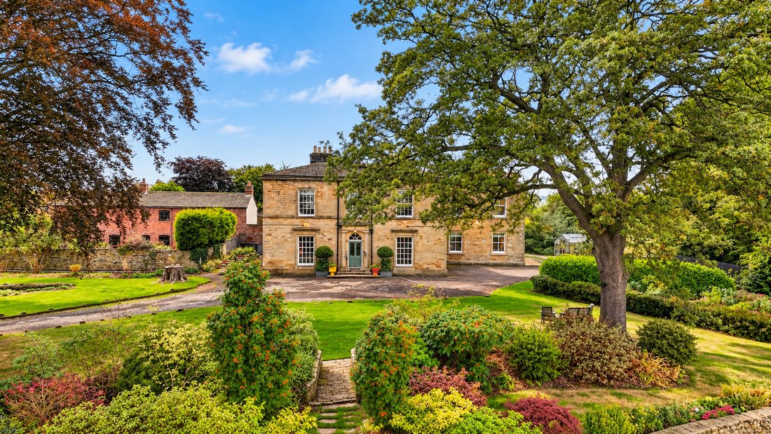 Haus in Kirklees, England 1 - 19099815