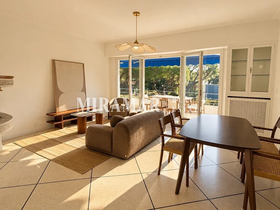Appartamento a San Giovanni Capo Ferrato, Provenza-Alpi-Costa Azzurra, Francia 4 - 15232575