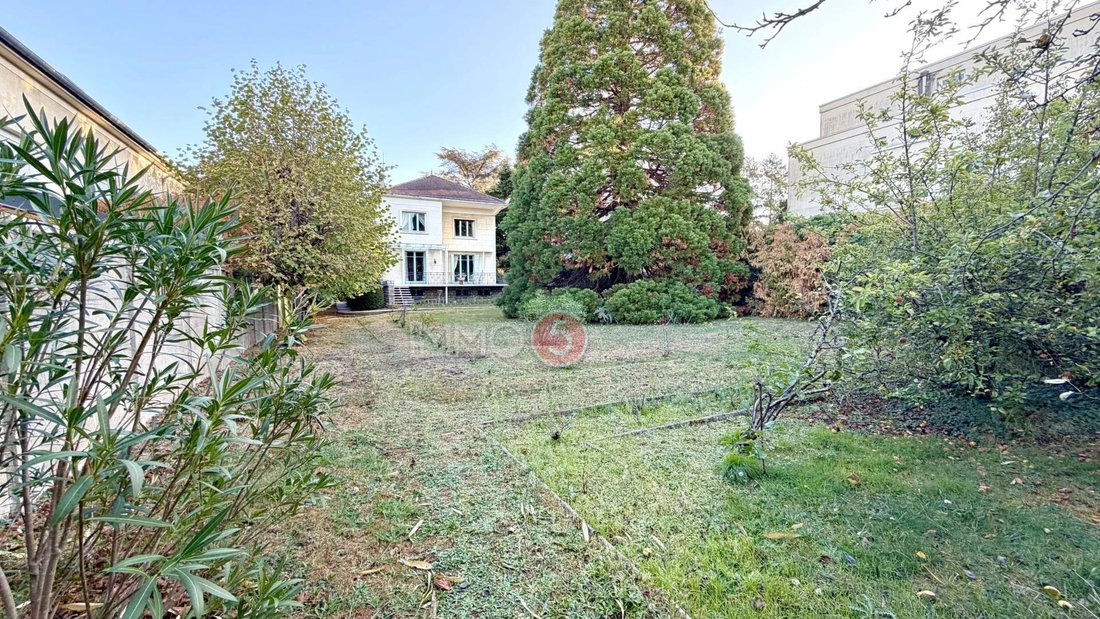 House in Les Pavillons-sous-Bois, Ile-de-France, France 5 - 19100050