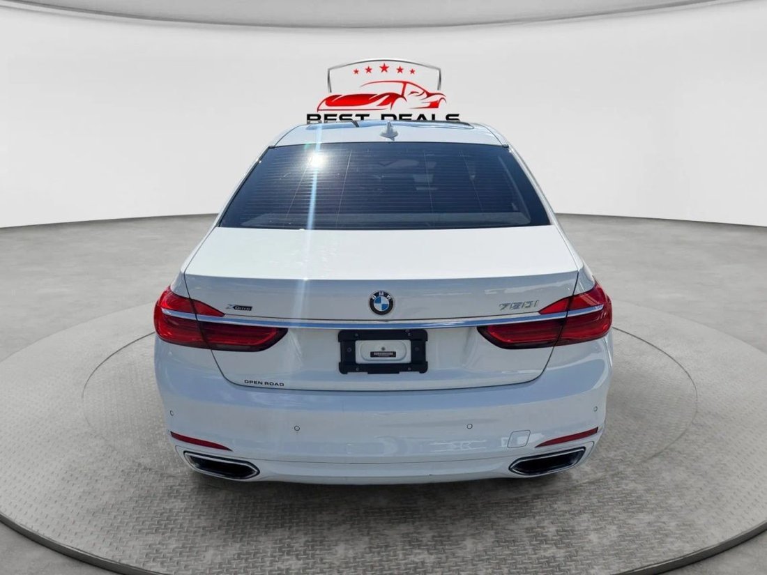 Sedan in Gainesville, FL, United States 4 - 19100444