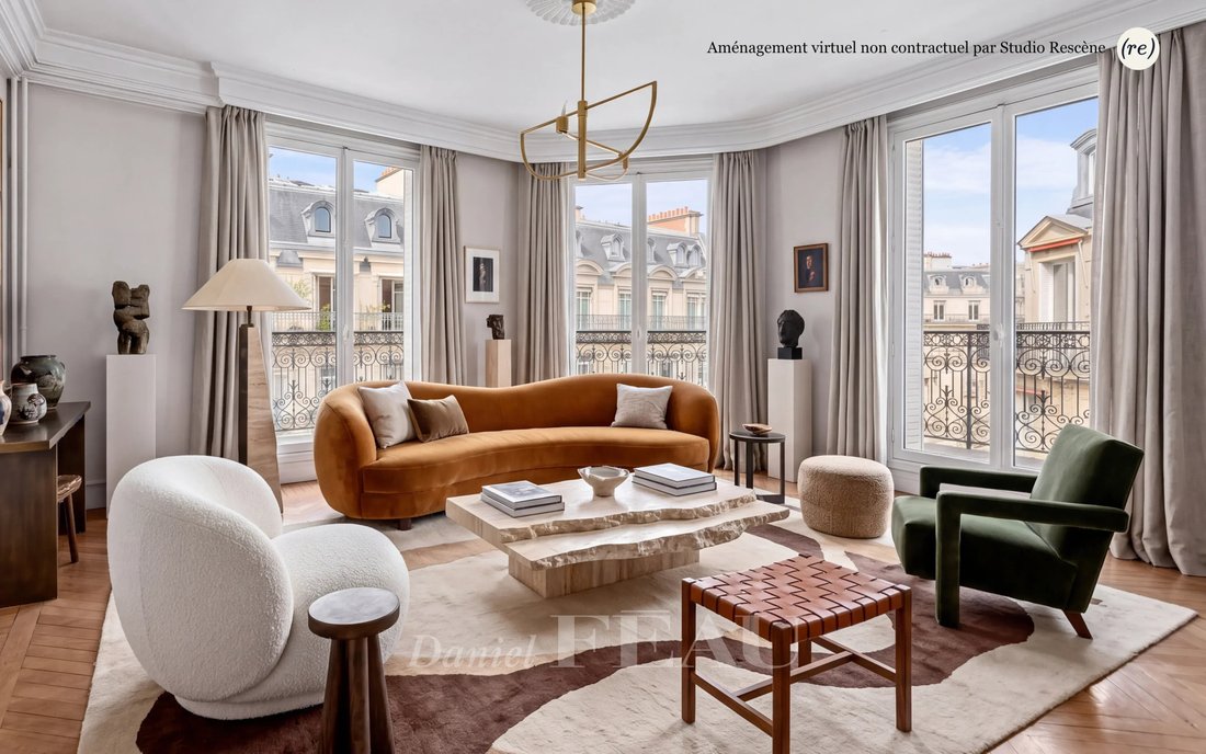 Wohnung in Triangle d'Or, Paris 8e Arrondissement, Paris 1 - 19015189