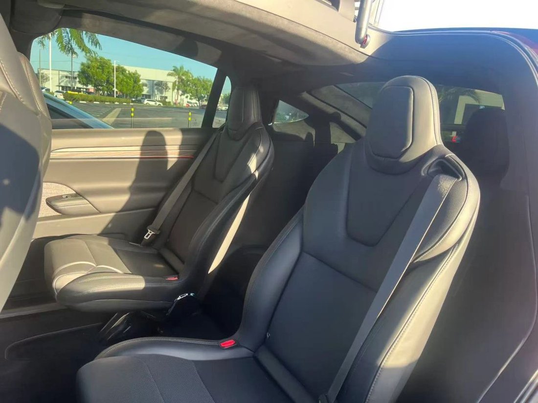 Suv in Costa Mesa, CA, United States 4 - 19100386