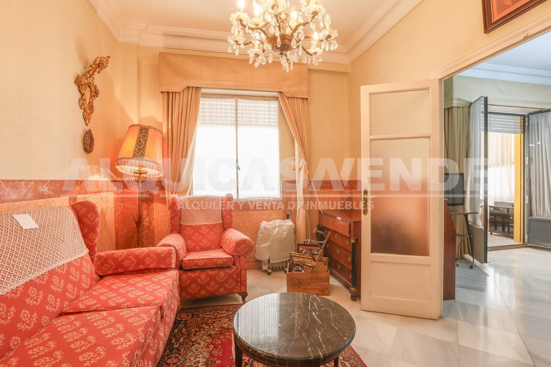 Apartment in Los Remedios, Seville, Spain 1 - 19099788