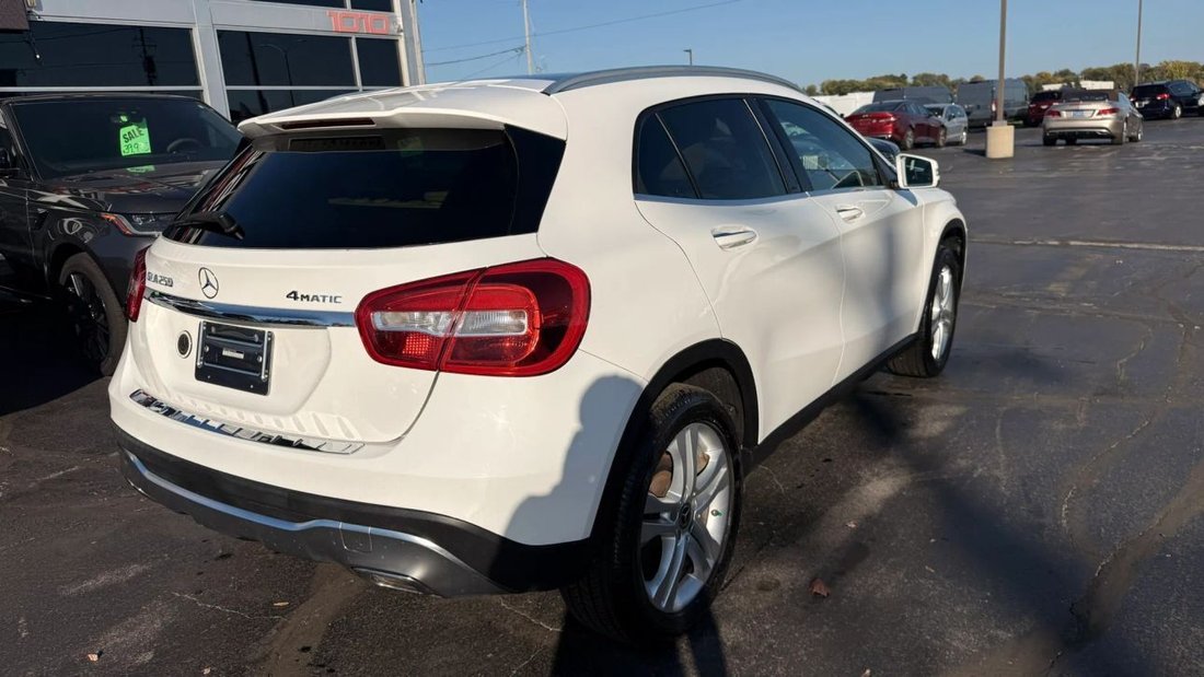 Suv in Milwaukee, WI, United States 3 - 19100422