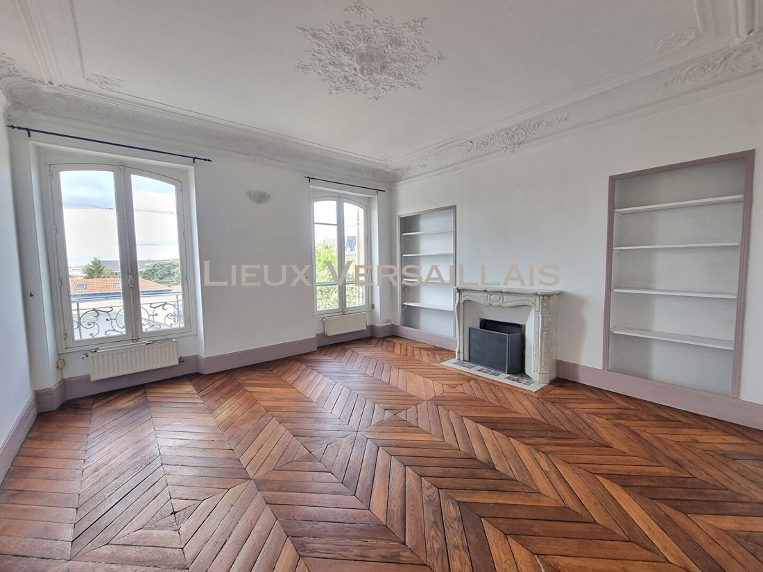 Wohnung in Nationales Schlossgebiet, Versailles, Frankreich 1 - 19099963