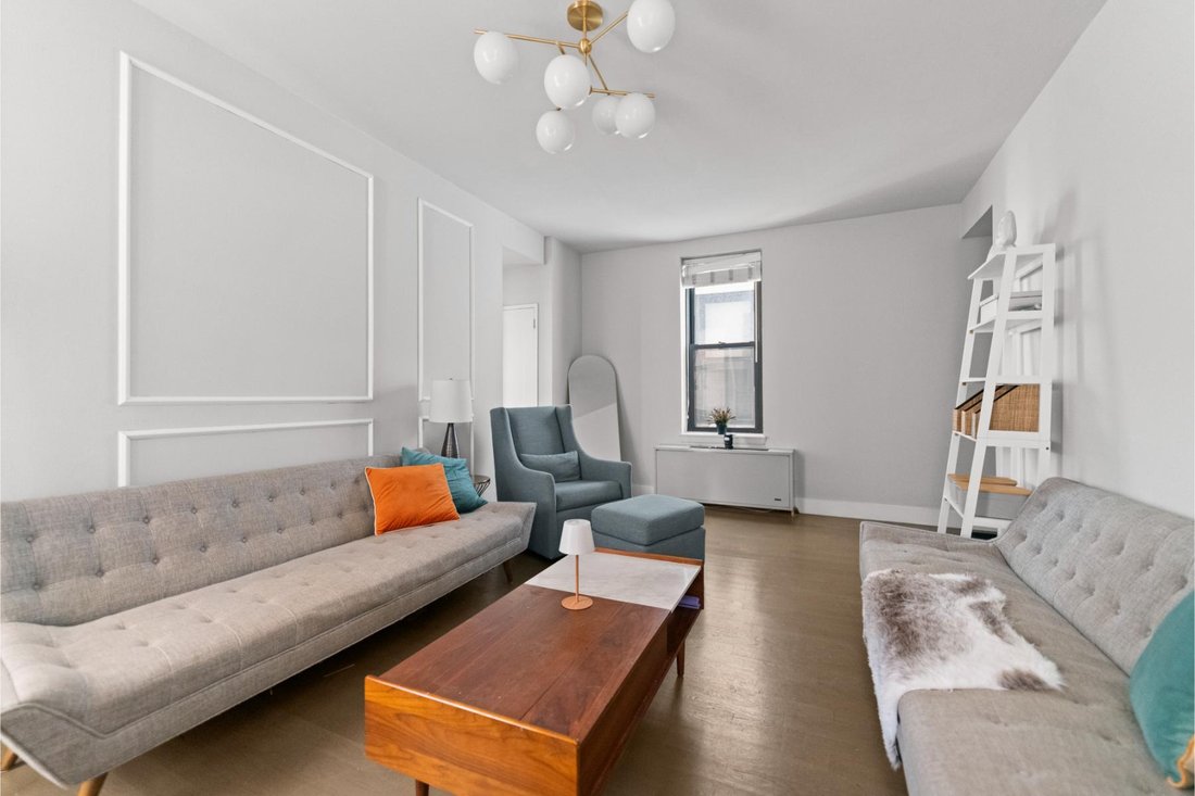 Co Op in New York, New York, United States 4 - 19100150